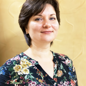 Анна Антонович, аналитический психолог, сендплей-терапевт