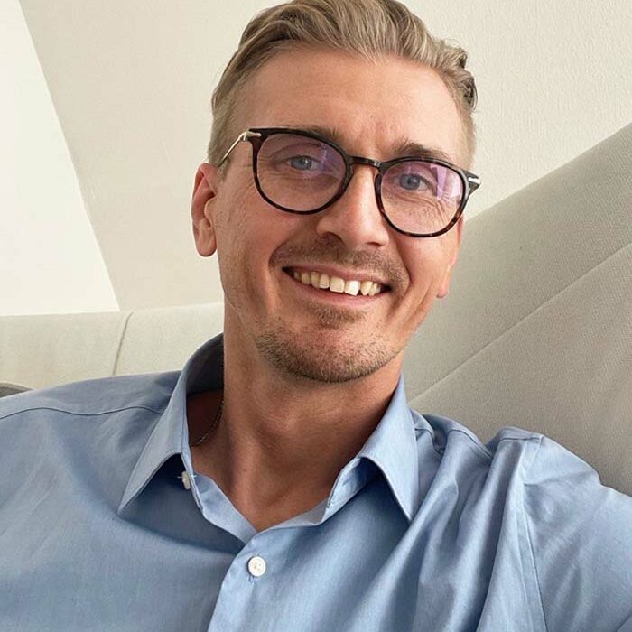 Сергей Долженков, аналитический психолог, групп-аналитик Сергей Долженков, аналитический психолог, групп-аналитик